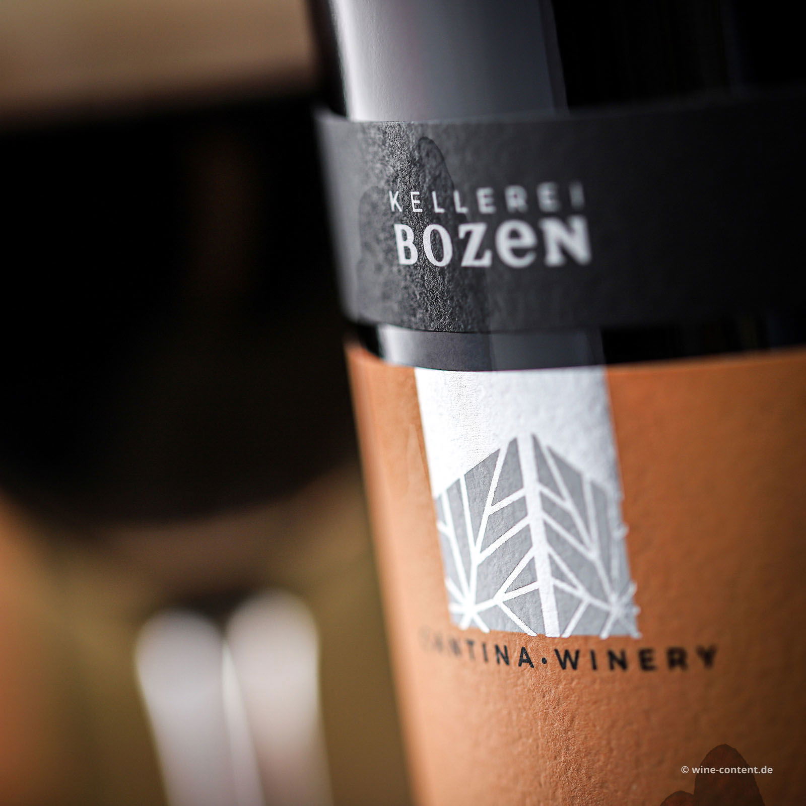 St. Magdalener Classico 2024 Huck am Bach (Lagerschaden)