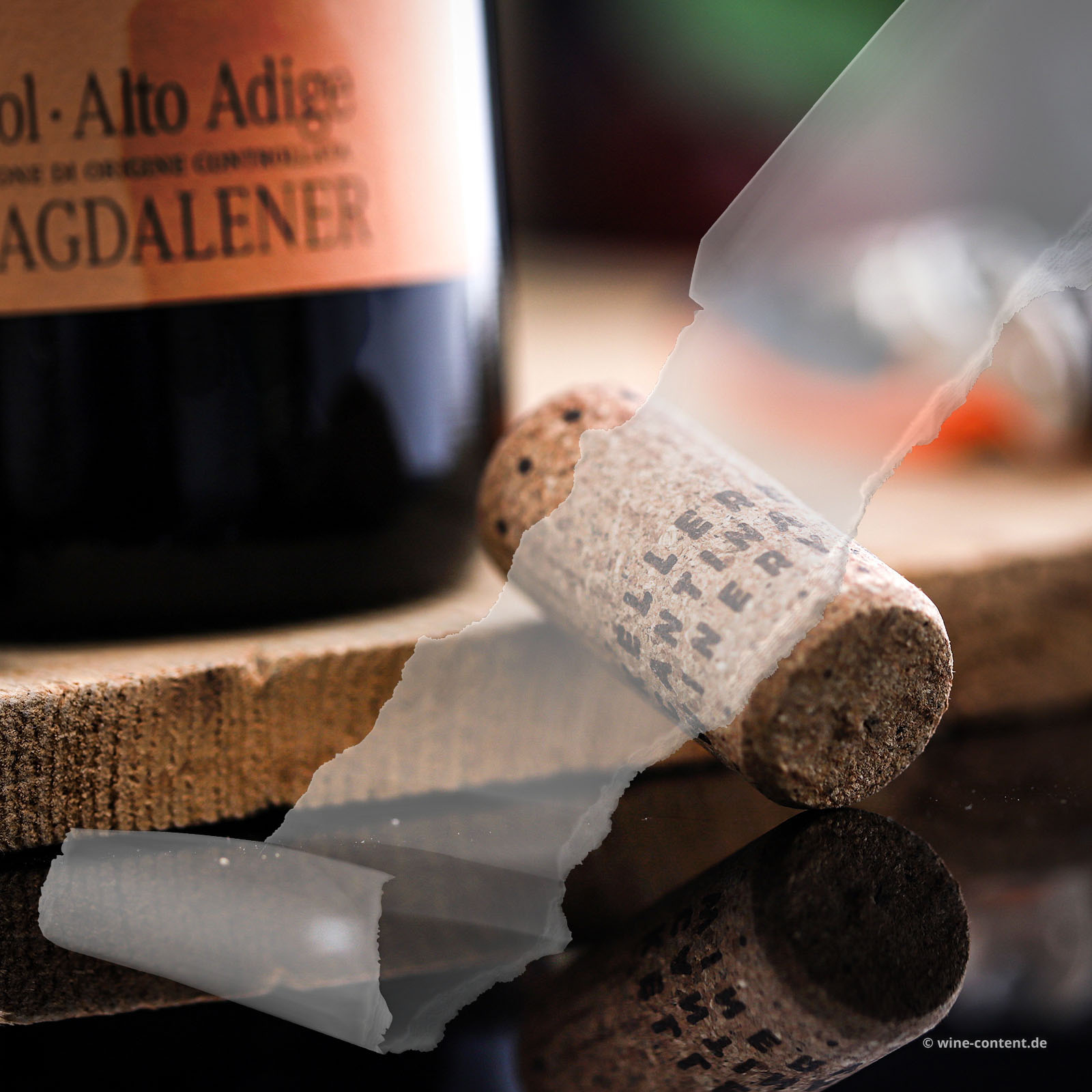 St. Magdalener Classico 2025 Huck am Bach (Lagerschaden)