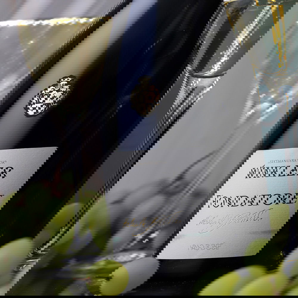 Spumante Fondatore N°71 in Holzkiste Spumante Fondatore N°71 in Holzkiste