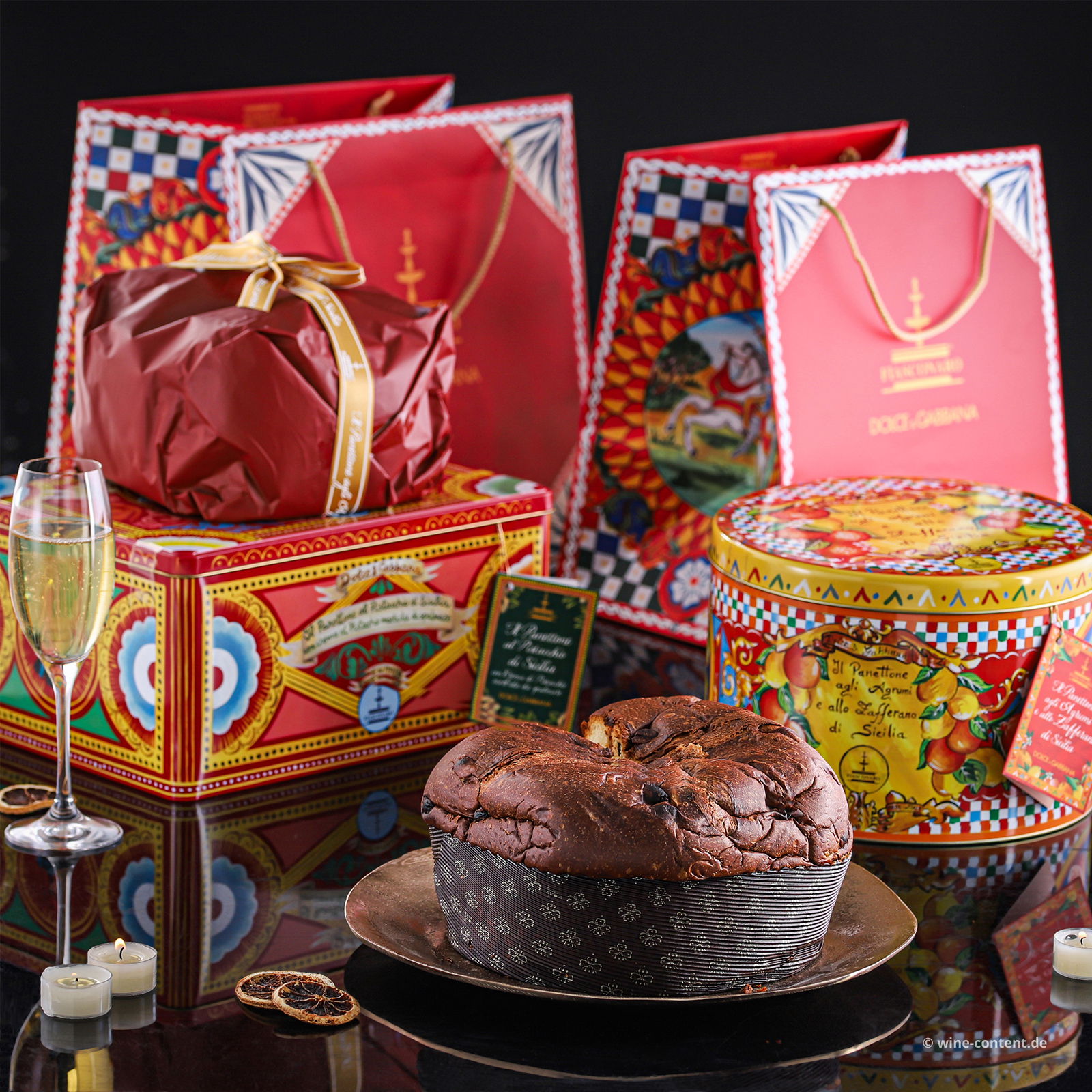 1x Panettone mit sizilianischen Pistazien & 1x mit Zitrusfrüchten und Safran Dolce & Gabbana