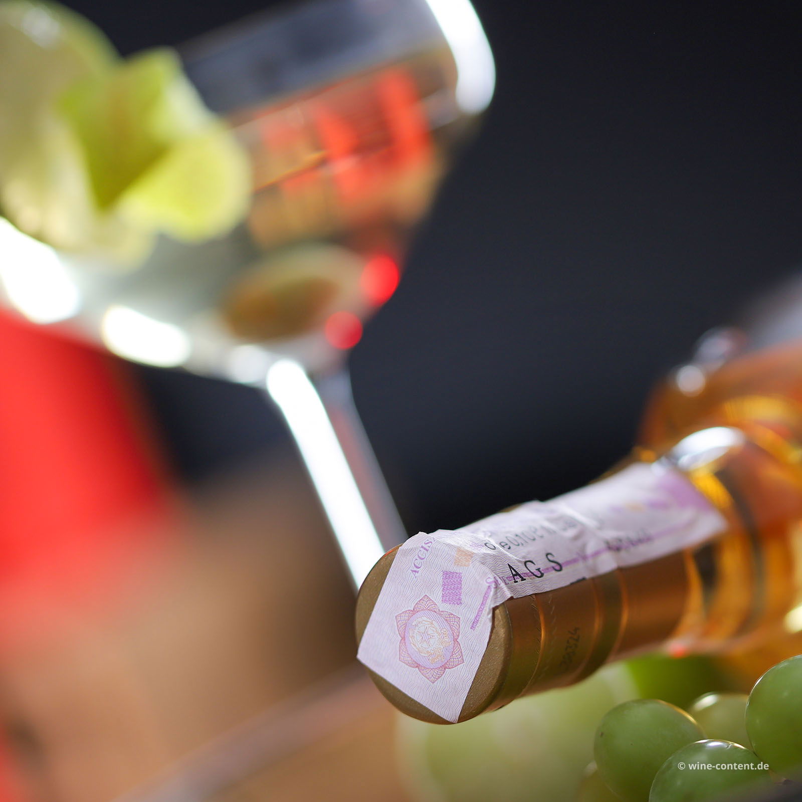 Contratto Vermouth Bianco Contratto Vermouth Bianco