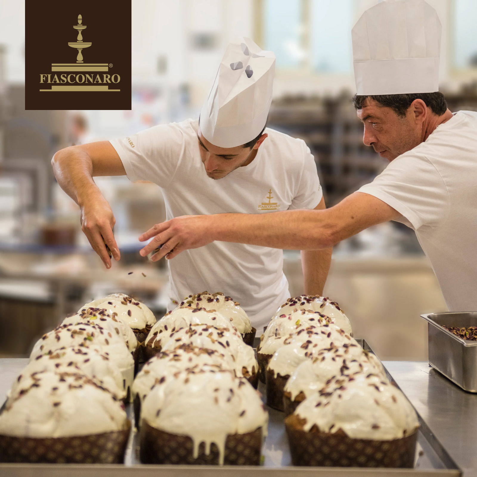 2x Panettone mit sizilianischen Pistazien Dolce & Gabbana 2x Panettone mit sizilianischen Pistazien Dolce & Gabbana