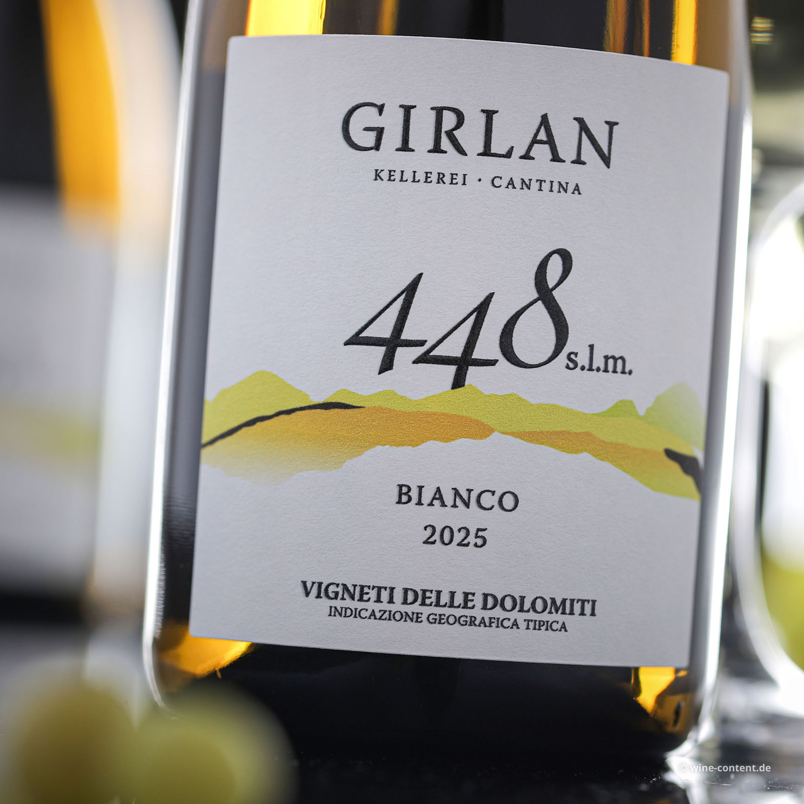 Bianco 2025 448 s.l.m.